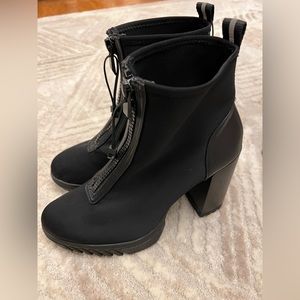 Zara Zip-up Ankle Booties Size NWT US 9